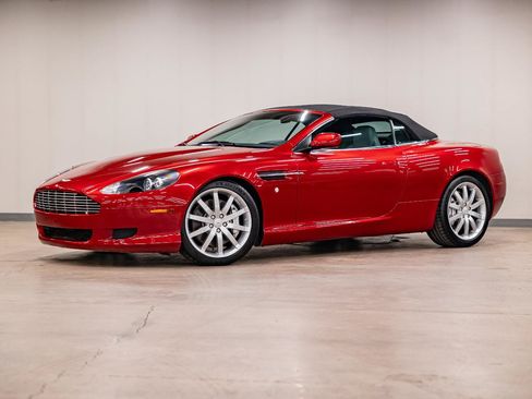 Used 2006 Aston Martin DB9 Volante RWD image 21