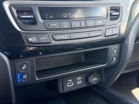 Used 2024 Honda Passport Black Edition image 24