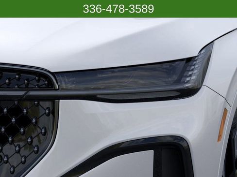 New 2026 Lincoln Nautilus Reserve image 18