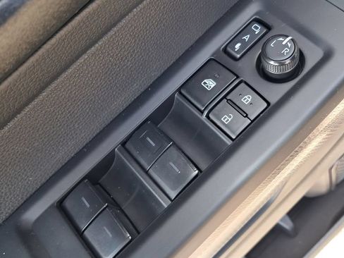 Used 2025 Toyota Sequoia TRD Pro AWD/4WD image 12