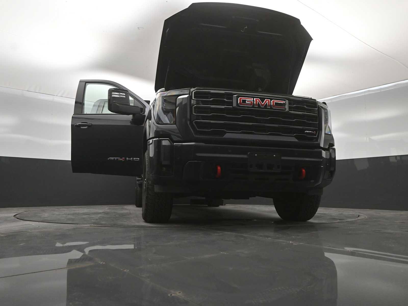 Used 2024 GMC Sierra 2500 AT4 w/ AT4 Premium Plus Package AWD/4WD image 56