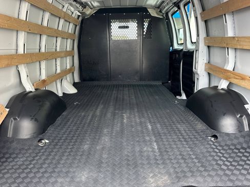 Certified 2025 Chevrolet Express 2500 w/ Driver Convenience Package RWD image 16