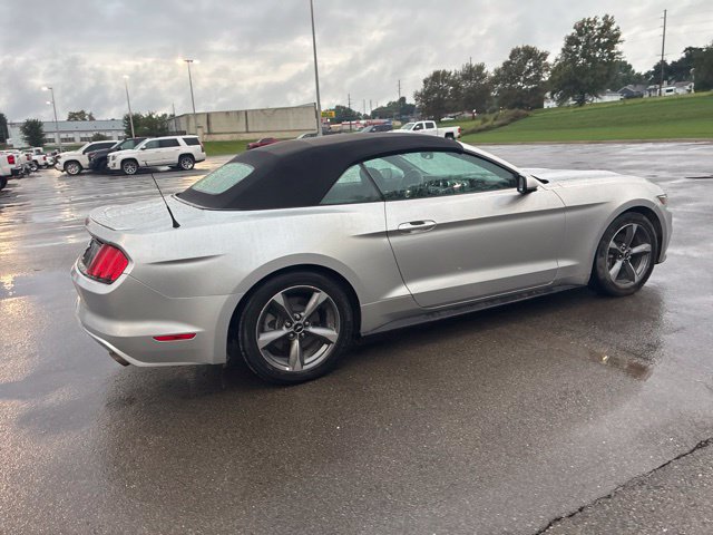 Used 2016 Ford Mustang Convertible w/ Equipment Group 051A RWD image 8