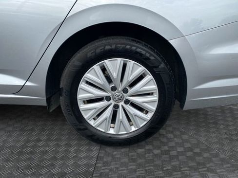 Used 2019 Volkswagen Jetta S w/ Driver Assistance Package image 32