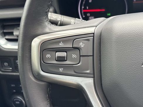 Used 2021 Chevrolet Suburban Z71 w/ Rear Media and Nav Package AWD/4WD image 31