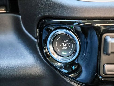 New 2026 Chevrolet Silverado 1500 LT w/ LPO, Dark Essentials Package image 30