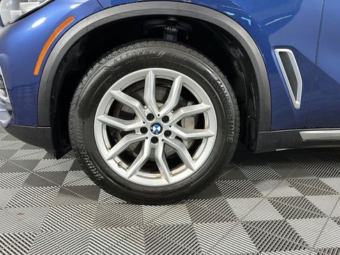 Used 2022 BMW X5 xDrive40i w/ Premium Package AWD/4WD image 9