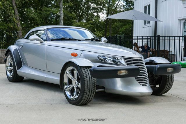 Used 2002 Chrysler Prowler RWD image 10