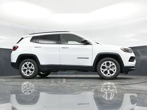 New 2025 Jeep Compass Latitude w/ Sun & Sound Group image 56
