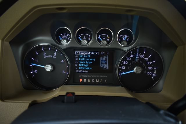 Used 2016 Ford F250 XLT w/ XLT Value Package AWD/4WD image 12