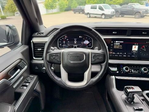 Used 2025 GMC Sierra 1500 Denali AWD/4WD image 16