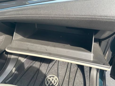 Used 2019 Buick Enclave Premium AWD/4WD image 44