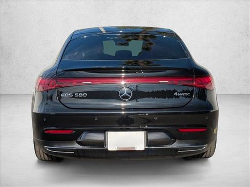Certified 2022 Mercedes-Benz EQS 580 4MATIC Sedan image 9