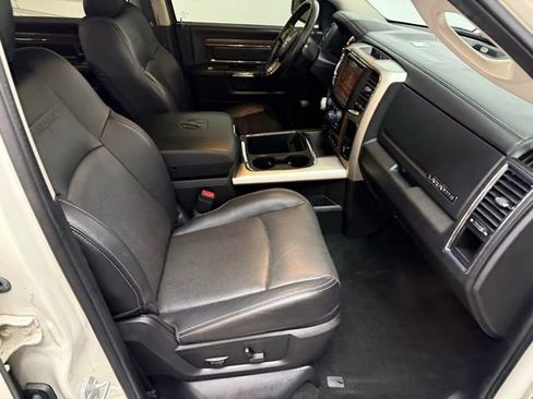 Used 2016 RAM 1500 Laramie w/ Convenience Group image 32