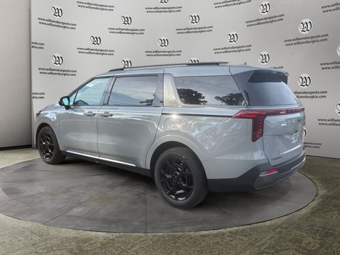 New 2026 Kia Carnival SX Prestige image 3