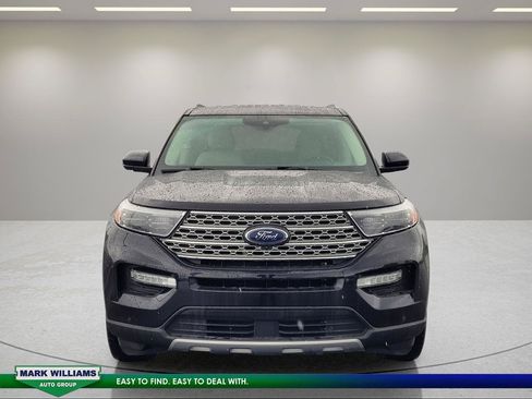 Certified 2022 Ford Explorer Limited AWD/4WD image 9