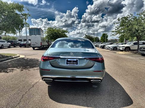 New 2026 Mercedes-Benz Maybach S 580 4MATIC image 7