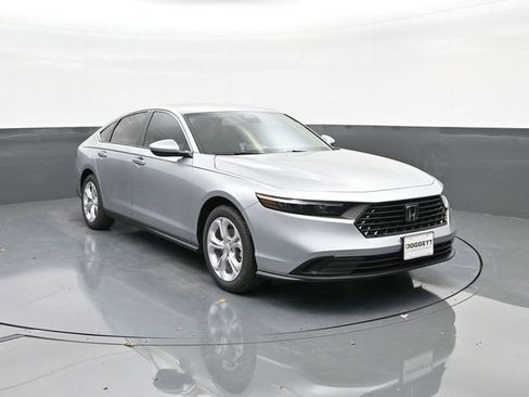 New 2025 Honda Accord LX image 18