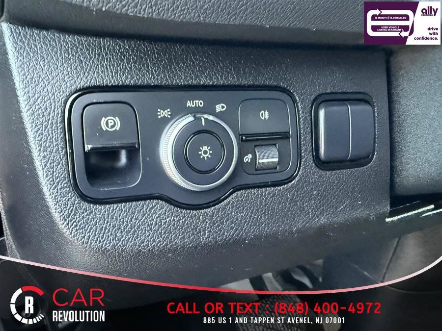 Used 2021 Mercedes-Benz Sprinter 2500 image 24