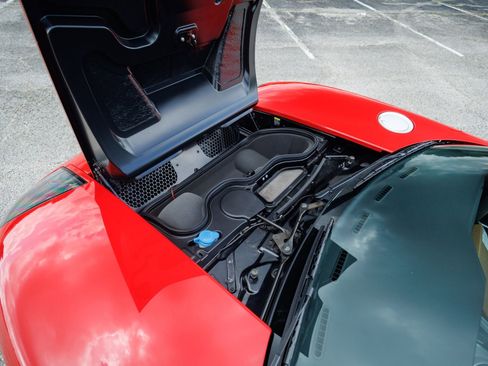 Used 2005 Ford GT RWD image 51