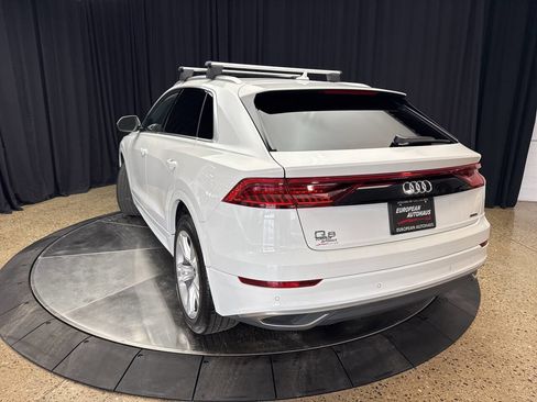 Used 2023 Audi Q8 Premium image 7