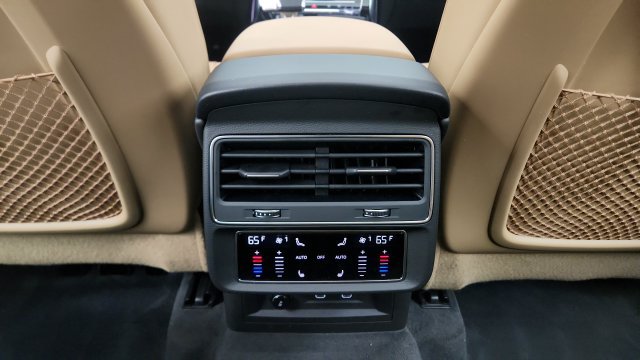 Used 2025 Audi Q7 3.0T Premium Plus w/ Premium Plus Package AWD/4WD image 60