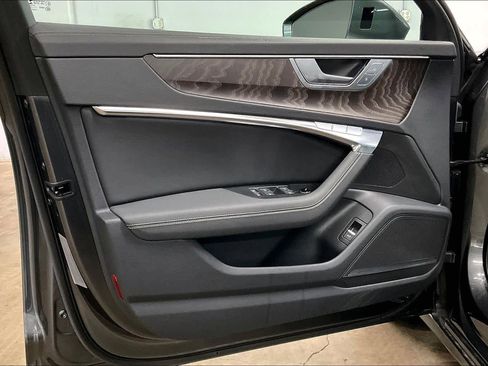 Used 2022 Audi A6 Premium Plus image 24