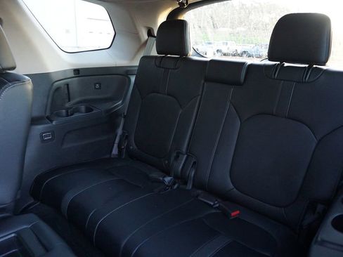 Used 2023 Honda Pilot EX-L image 14