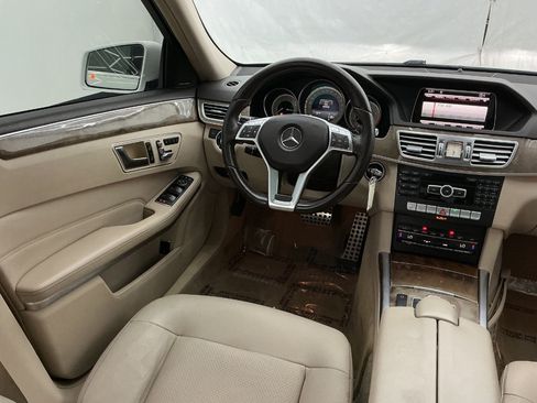 Used 2015 Mercedes-Benz E 350 4MATIC Sedan w/ Premium 1 Package image 29
