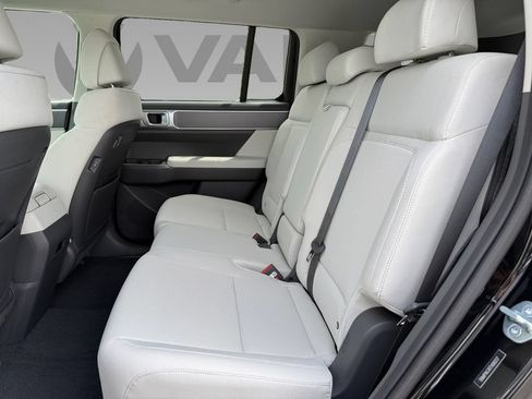 New 2026 Hyundai Santa Fe SE FWD image 13