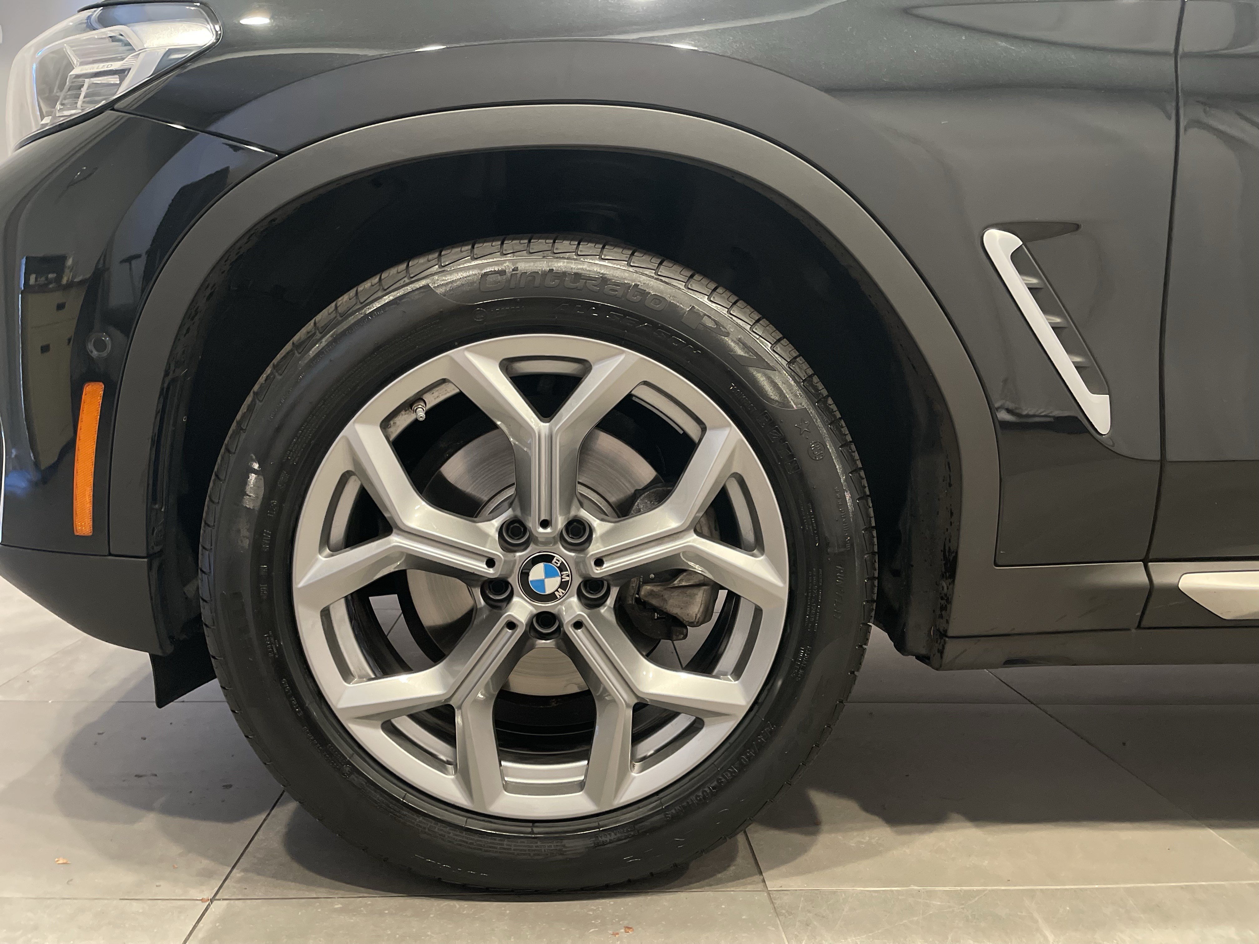 Certified 2024 BMW X3 xDrive30i w/ Convenience Package AWD/4WD image 7