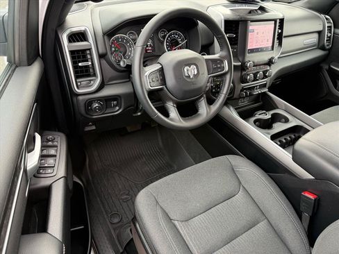 Used 2024 RAM 1500 Big Horn AWD/4WD image 8