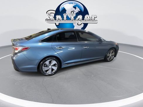 Used 2016 Hyundai Sonata Limited w/ Option Group 02 image 9