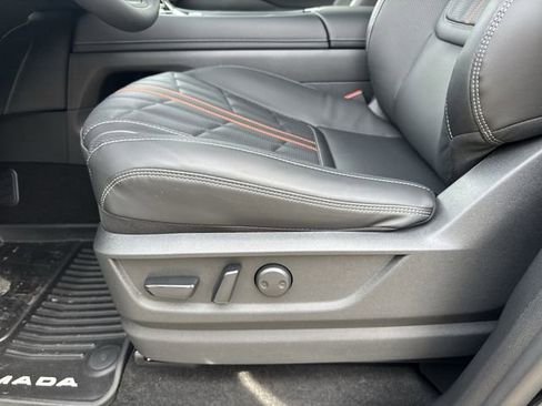 New 2026 Nissan Armada PRO-4X image 31