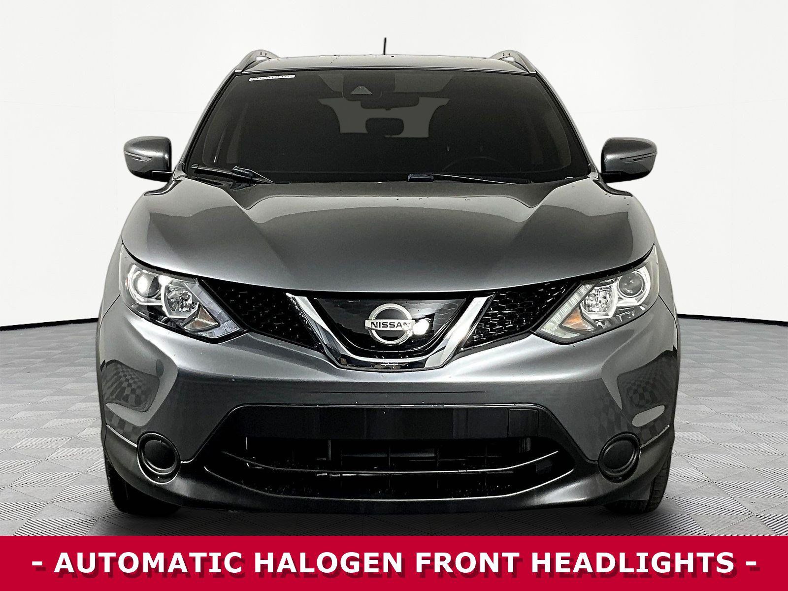 Used 2019 Nissan Rogue Sport SV AWD/4WD image 2