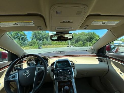 Used 2010 Buick LaCrosse CXL w/ Luxury Package FWD image 32