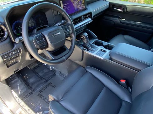 Certified 2026 Toyota Land Cruiser w/ Premium Package AWD/4WD image 28