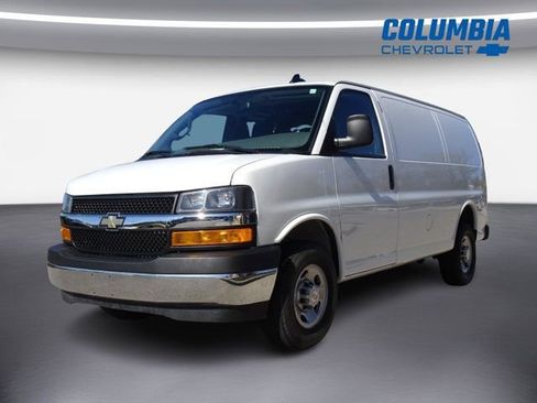 Certified 2024 Chevrolet Express 2500 w/ Driver Convenience Package image 6
