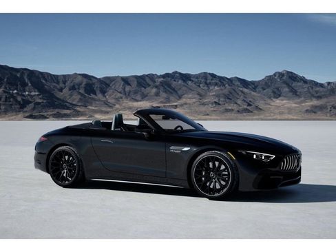 New 2025 Mercedes-Benz SL 63 AMG 4MATIC image 13