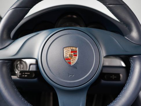 Used 2015 Porsche 911 Carrera S RWD image 60