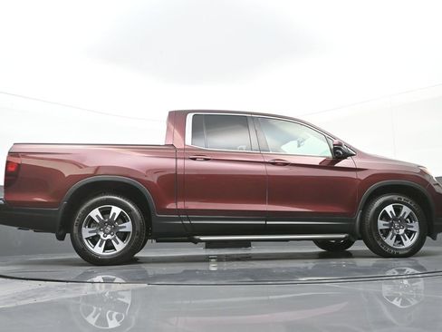 Used 2019 Honda Ridgeline RTL-T image 41