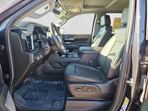 Used 2024 GMC Sierra 1500 Denali AWD/4WD image 17
