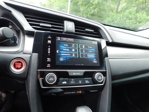 Used 2018 Honda Civic EX image 10