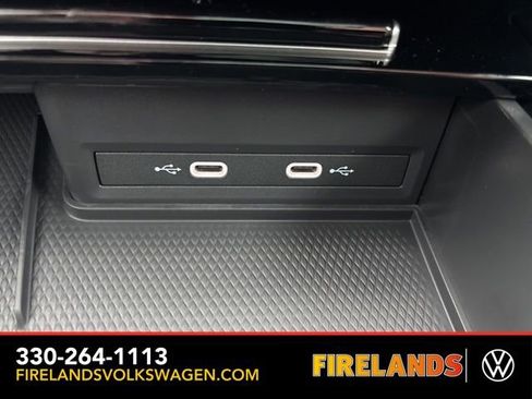 New 2026 Volkswagen Atlas Peak Edition image 21