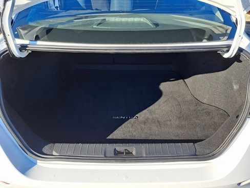 Used 2022 Nissan Sentra SV image 25