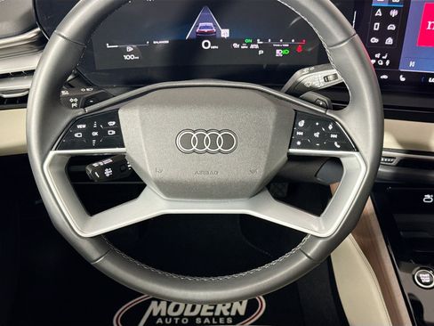 Used 2025 Audi A5 2.0T Premium Plus w/ Premium Plus AWD/4WD image 25
