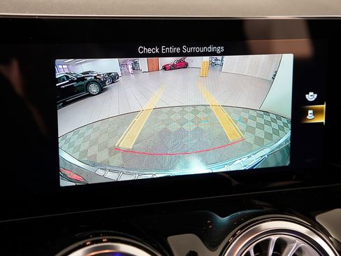 Certified 2023 Mercedes-Benz GLA 250 4MATIC image 23