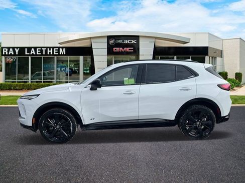 New 2026 Buick Envision Sport Touring image 2