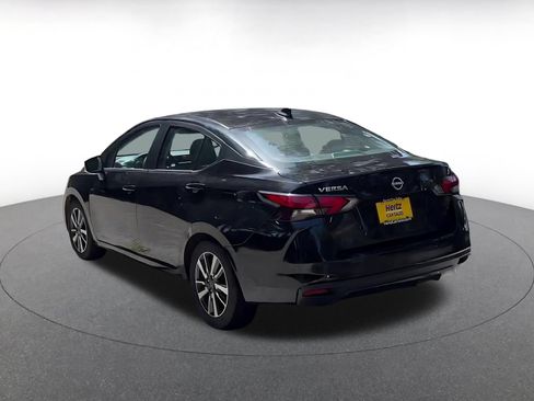 Used 2025 Nissan Versa SV FWD image 10