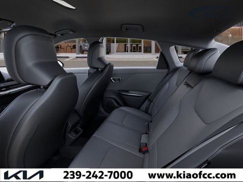 New 2026 Kia K4 EX image 18